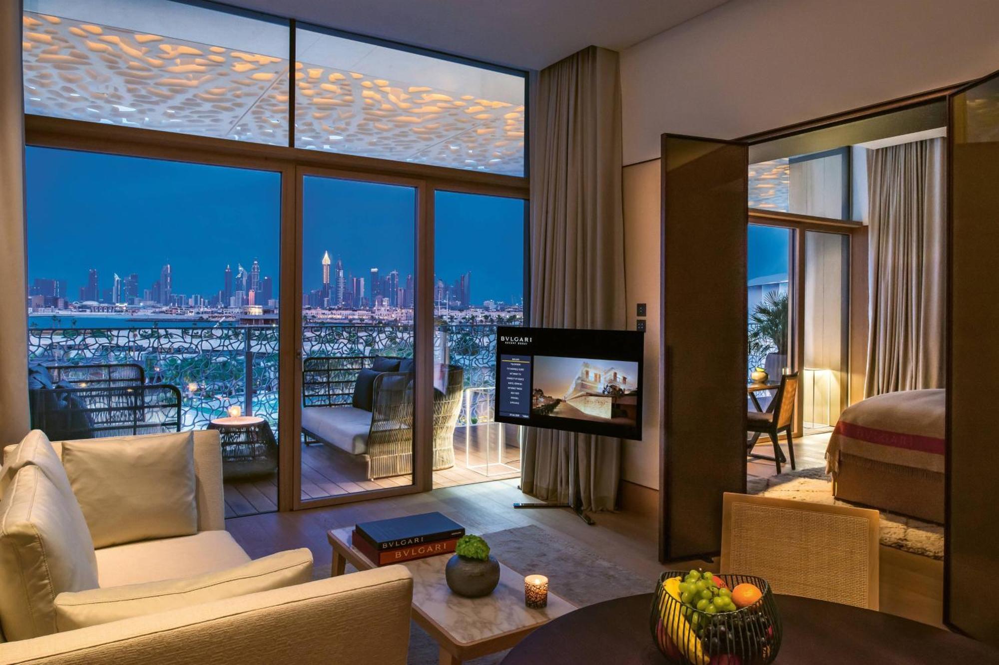 Deluxe King Suite with Balcony